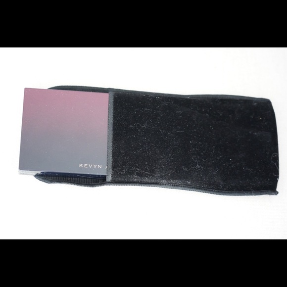 Kevyn Aucoin Highlighter - Picture 4 of 5